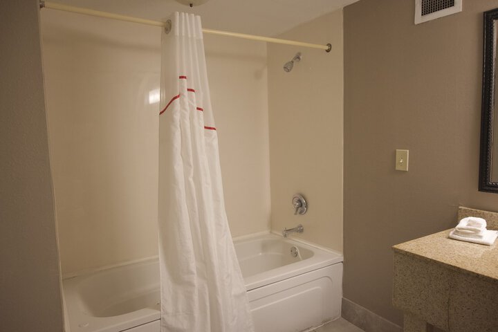 Room 12 of 17
