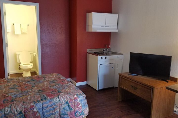 Room 18 of 54