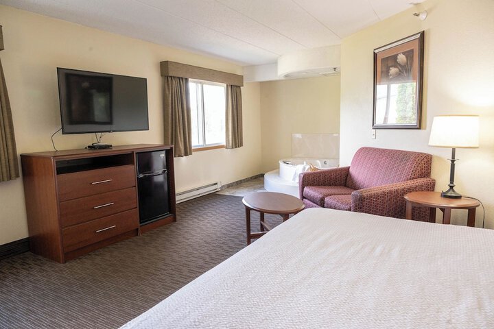 Room 18 of 26