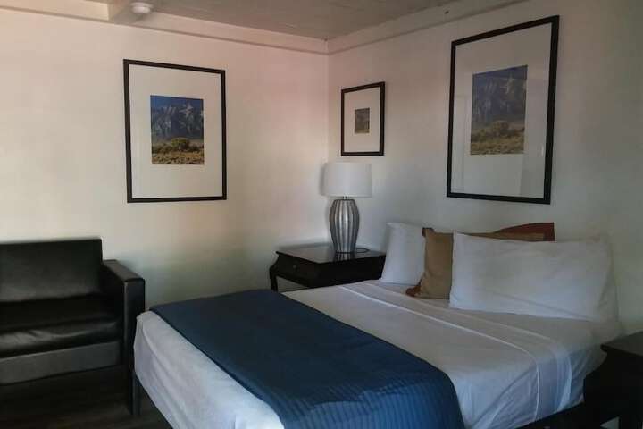 Room 26 of 66
