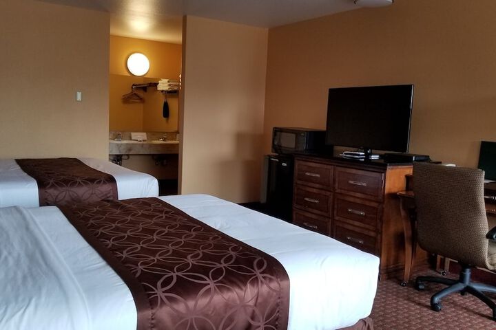 Room 73 of 89