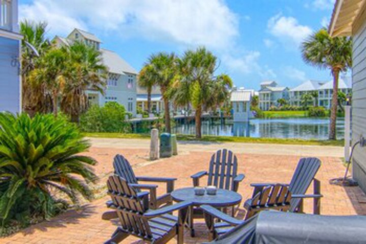 Cinnamon Shore- Sandy Banks 120 ST