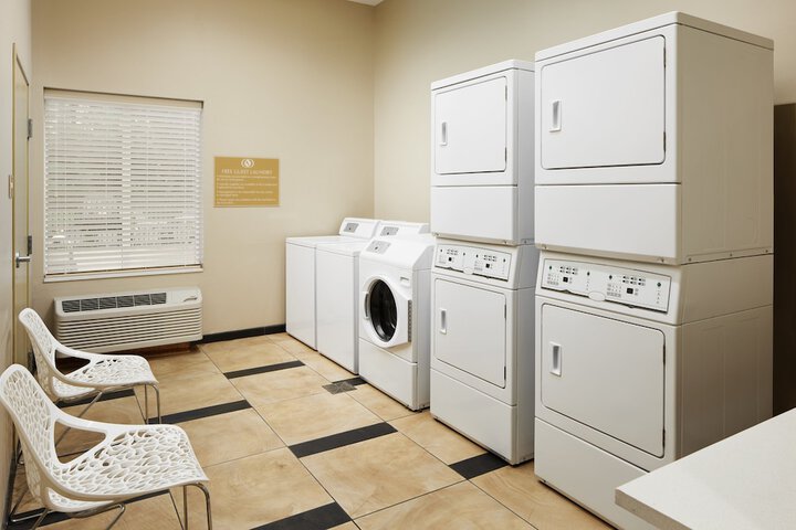 Candlewood Suites Valdosta Mall by IHG