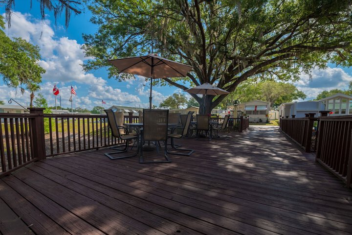 Waters Edge RV Resort