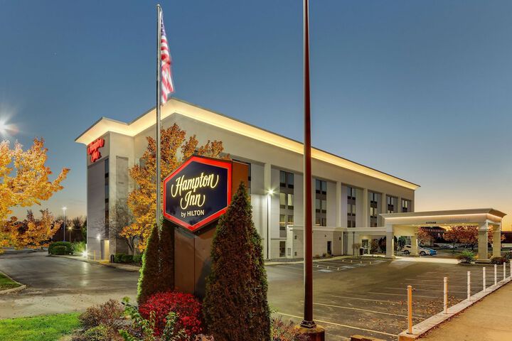 Hotel 3 of 32