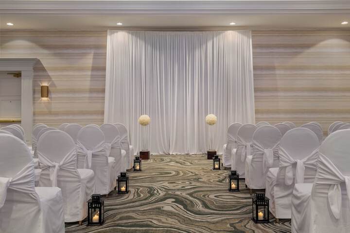 Holiday Inn Hotel & Suites St. Catharines Conference Center by IHG