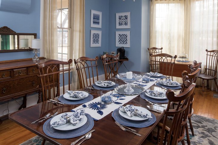 Dining 48 of 63
