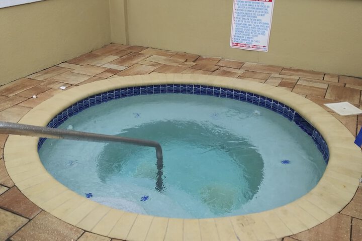 Spa 36 of 38