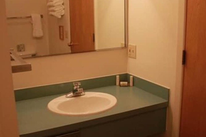Room 15 of 24