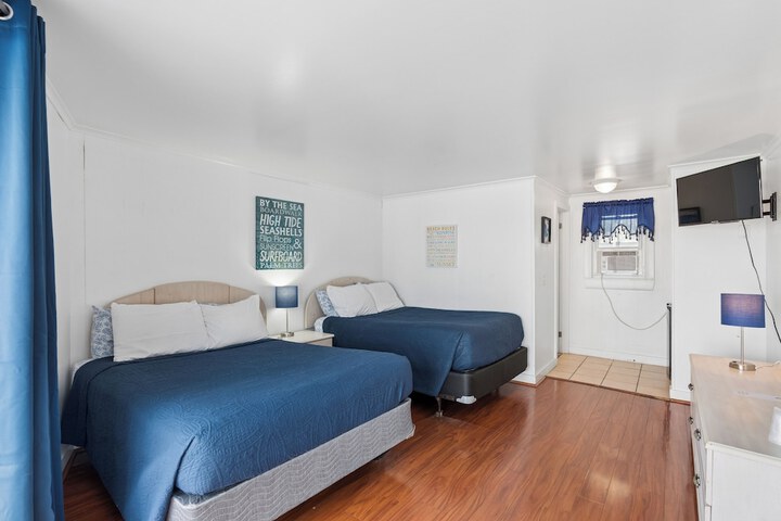 Atlantis Motel