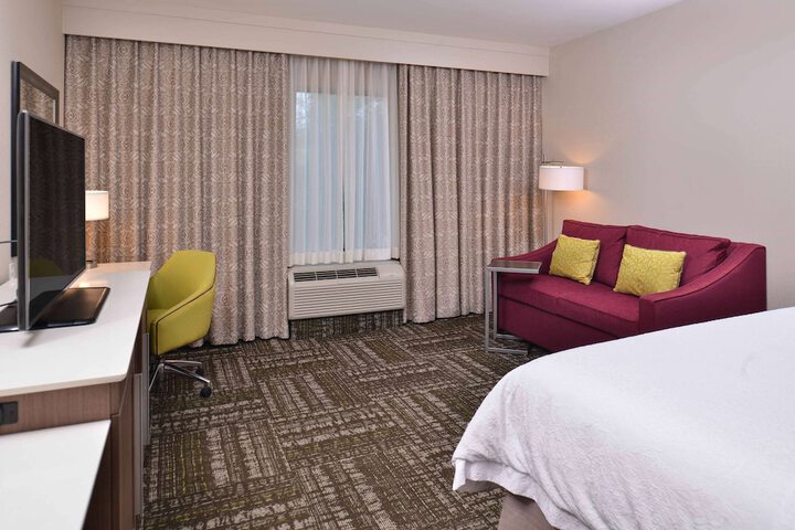 Room 46 of 74