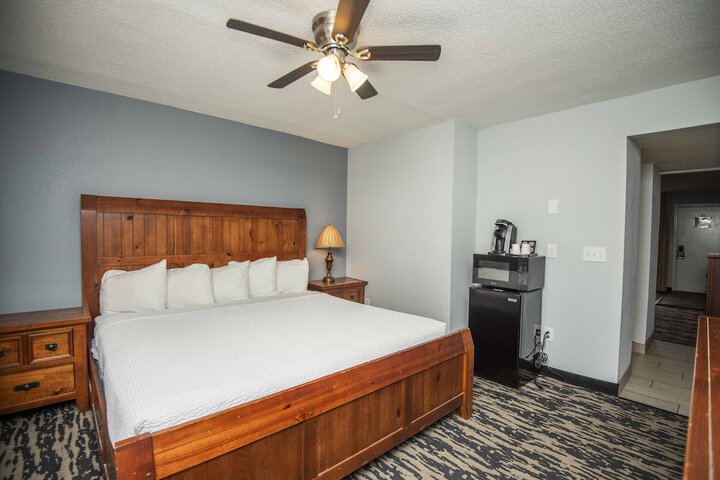 Room 253 of 345