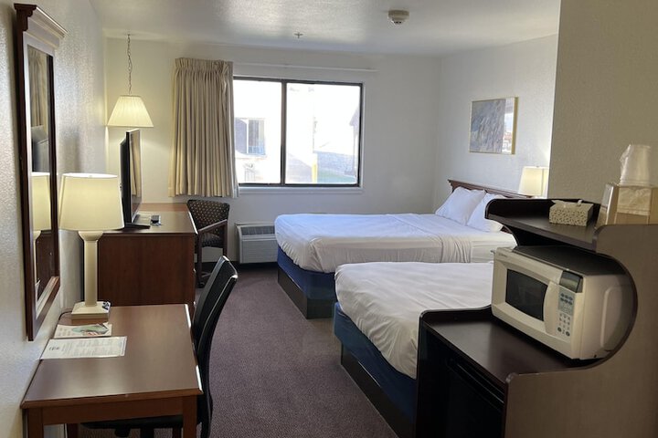 Room 14 of 37