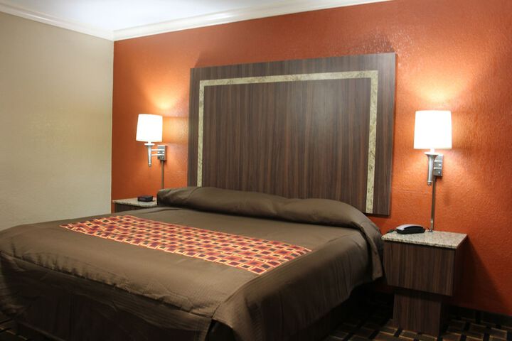 Budget Inn