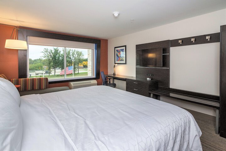 Room 13 of 45