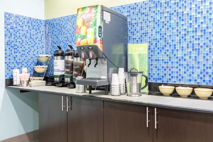 Quality Inn & Suites Alma I-40