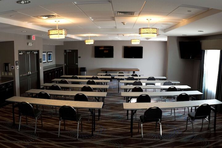 Hampton Inn Oxford / Conference Center