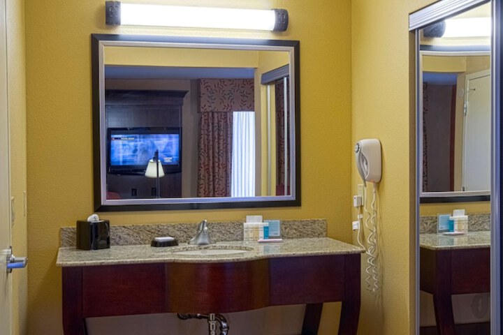 Hampton Inn & Suites Sacramento-Elk Grove Laguna I-5