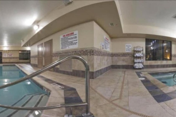 Holiday Inn Express Hotel & Suites Grand Island by IHG