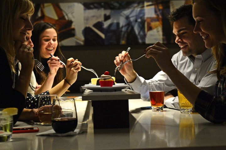 Dining 31 of 49