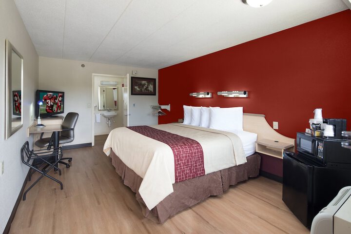 Room 21 of 32