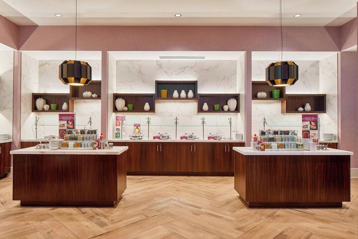 Breakfast/Coffee Service 73 of 77