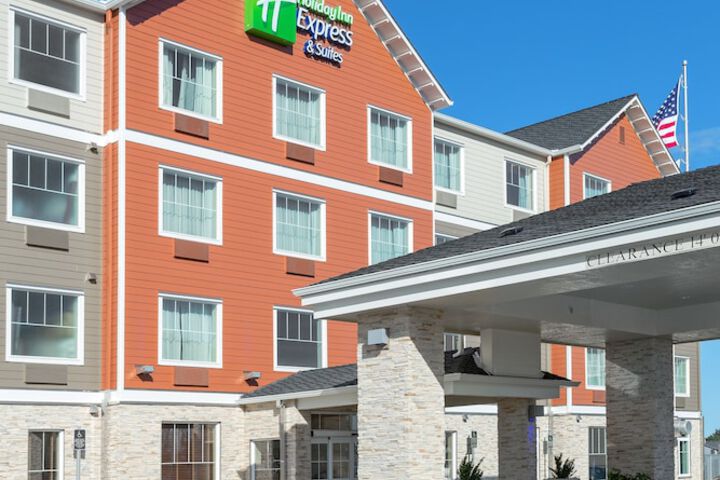 Holiday Inn Express Hotel & Suites Seaside-Convention Center by IHG