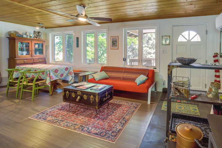 Strawberry Cabin Rental w / Deck & Mountain Views!