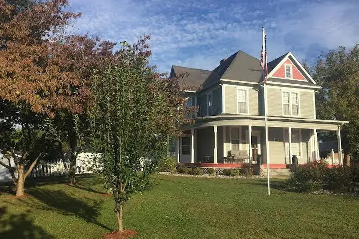 THE OLD COE HOUSE