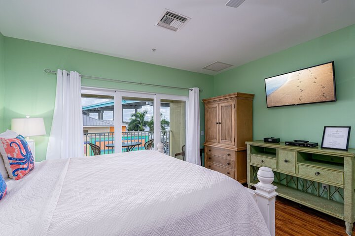 Room 212 of 345