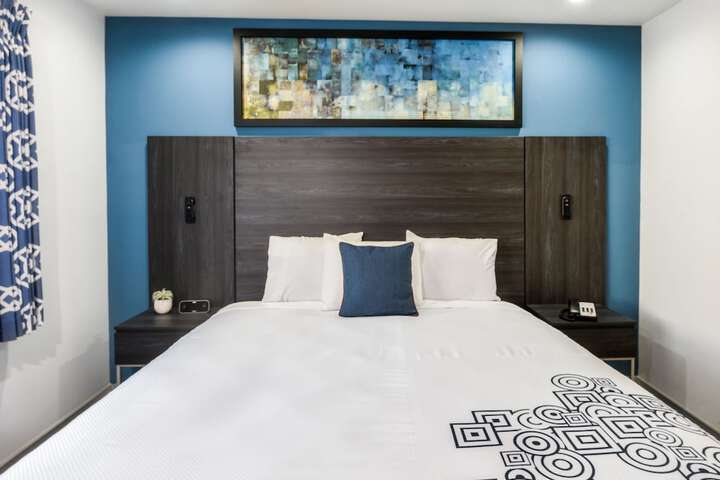 Room 15 of 17