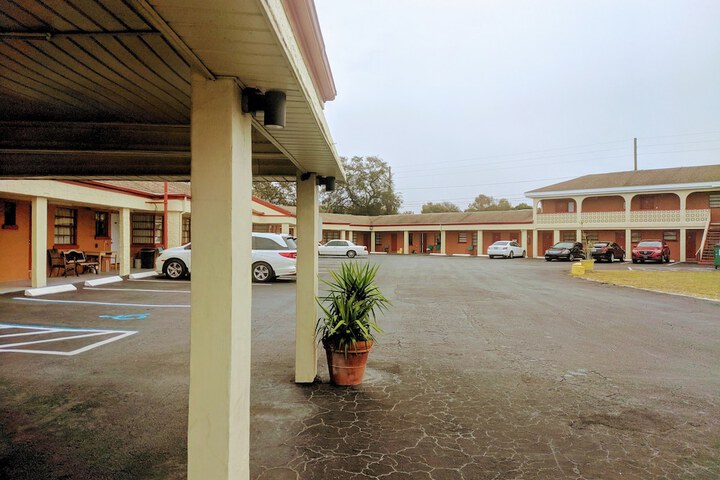 Hotel 2 of 18