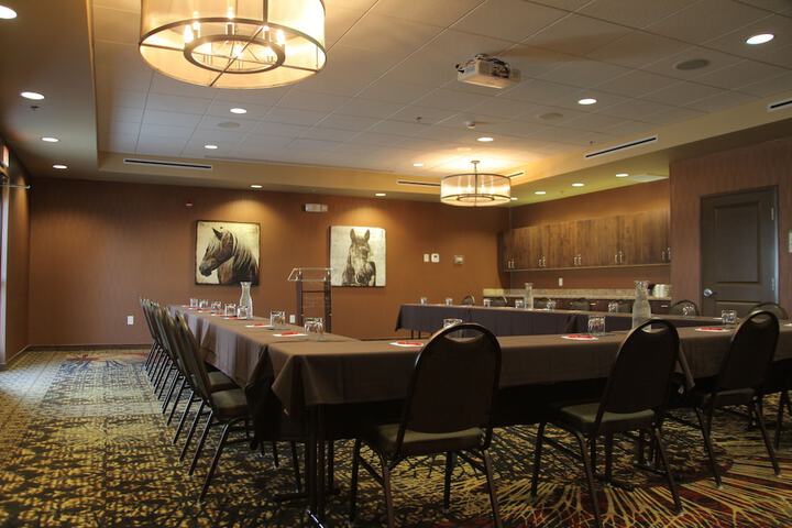 Teddys Residential Suites New Town
