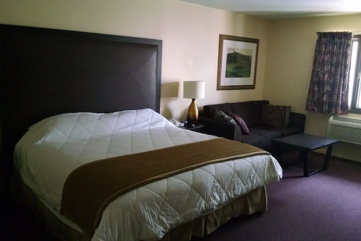 Americas Inn