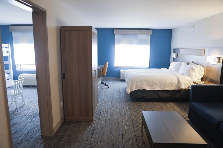 Holiday Inn Express Hotel & Suites Douglas by IHG