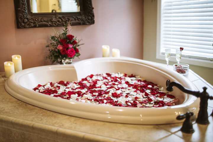Hot Tub 78 of 87