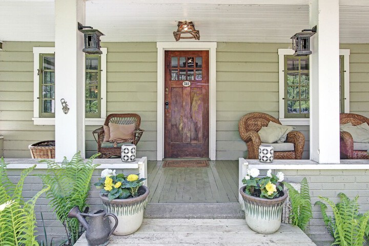 Craftsman Cottage