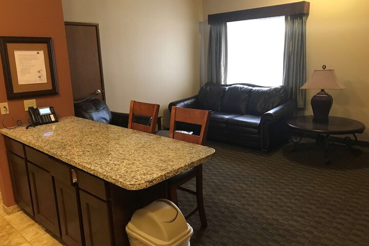 Room 16 of 24