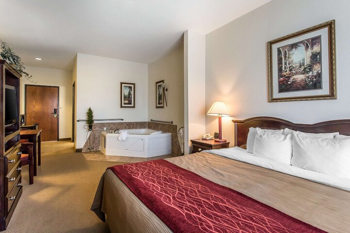 Quality Inn & Suites Guymon East