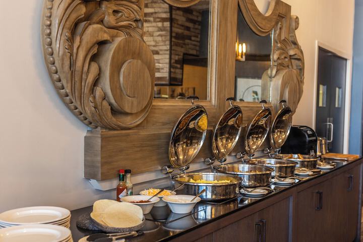 Crowne Plaza Fredericton-Lord Beaverbrook by IHG