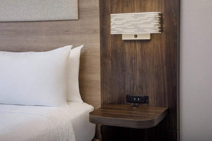 Holiday Inn Express & Suites Albermarle by IHG