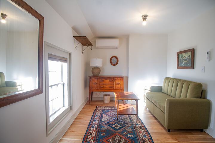Room 28 of 41