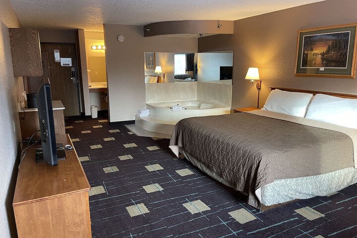 Room 45 of 50