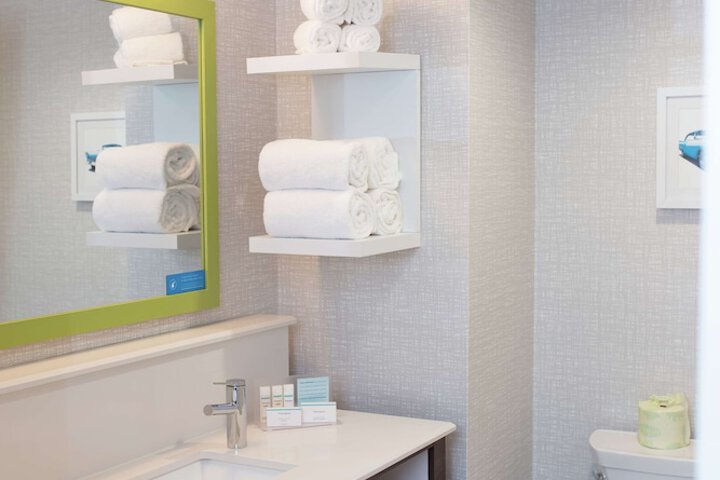 Hampton Inn & Suites Dundee