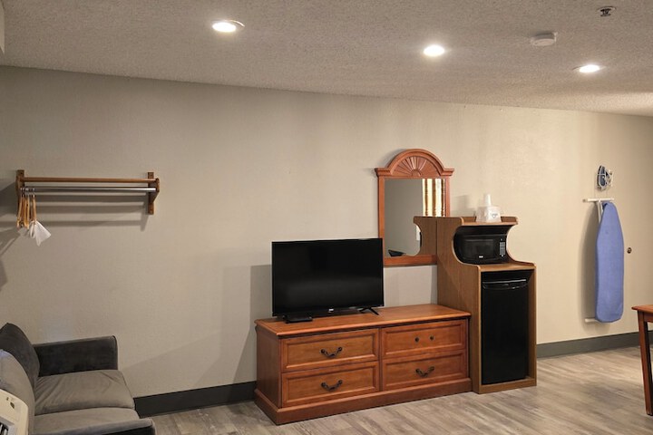 Antelope Inn and Suites