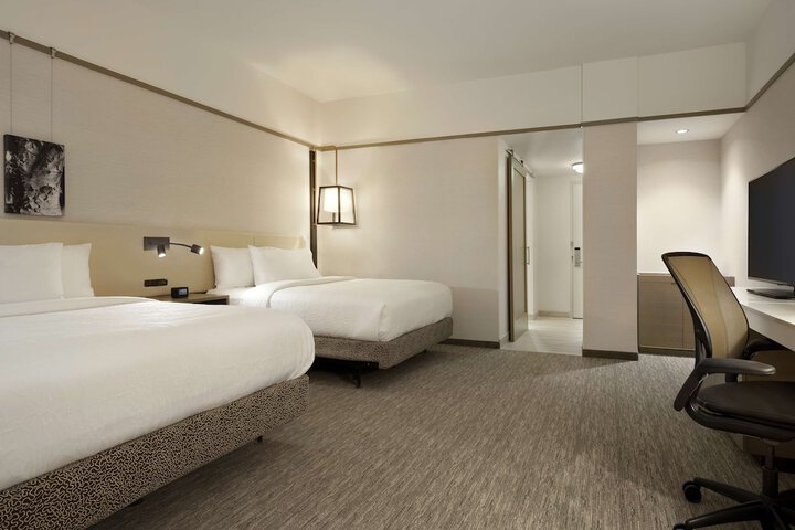 Room 12 of 41
