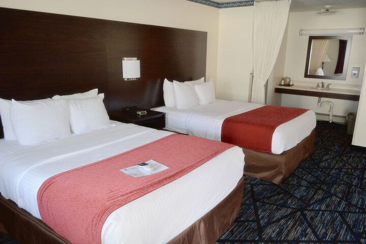 Room 9 of 19