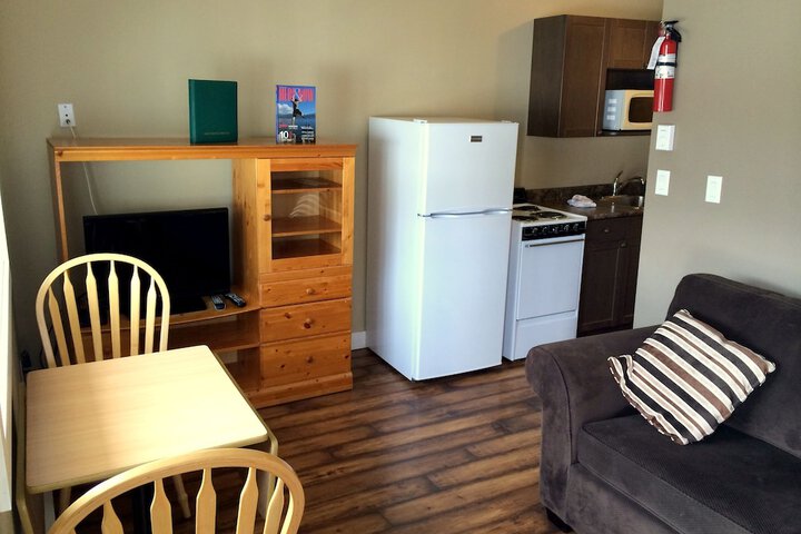 Golden Sands Resort Motel