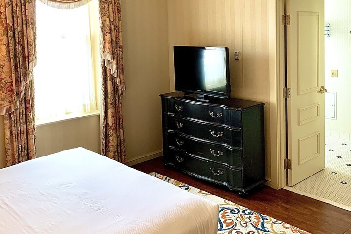 Room 21 of 40