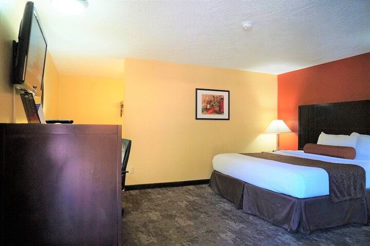 Room 9 of 11